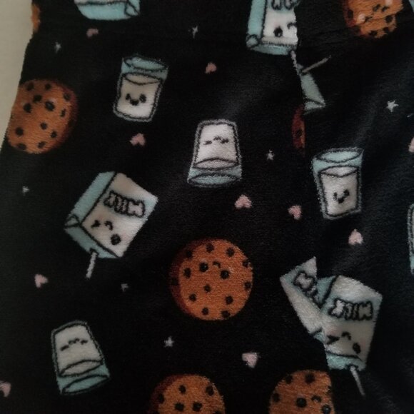 Justice Milk and Cookie BFF'S Pajama Set - Picture 4 of 5